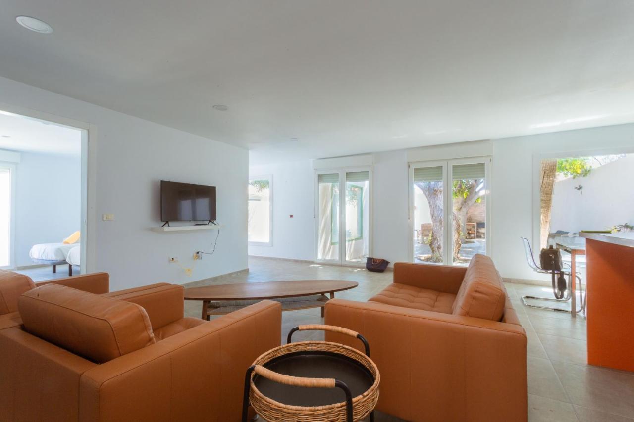 סן מיגל דה אבונה Alamos Park-Stunning Villa In Huge Private Grounds מראה חיצוני תמונה